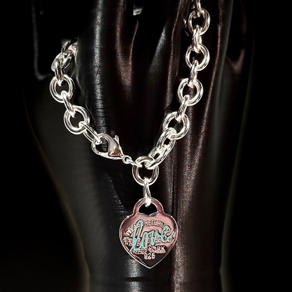 Jewelry - Silver Heart Charm Bracelet
